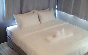 Nantra Ploenchit Hotel